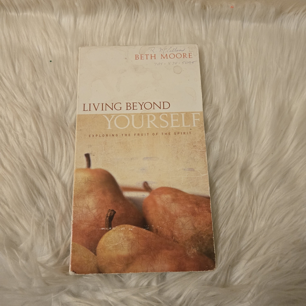 Living Beyond Yourself Exploring Fruit Of The Spirit 6-Disc Set DVD Beth Moore